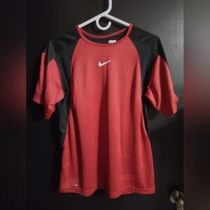 Nike training shirt size XL